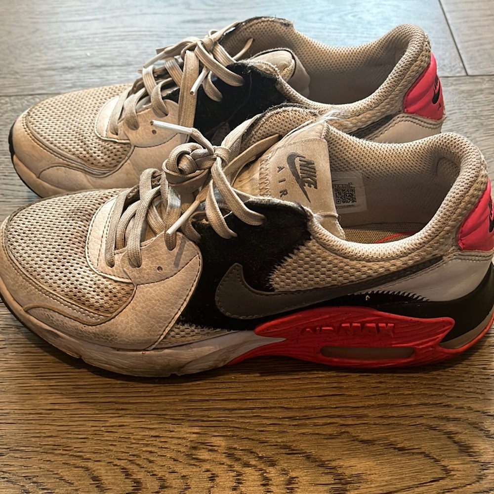 Nike Air Max pink size 6.5 women’s